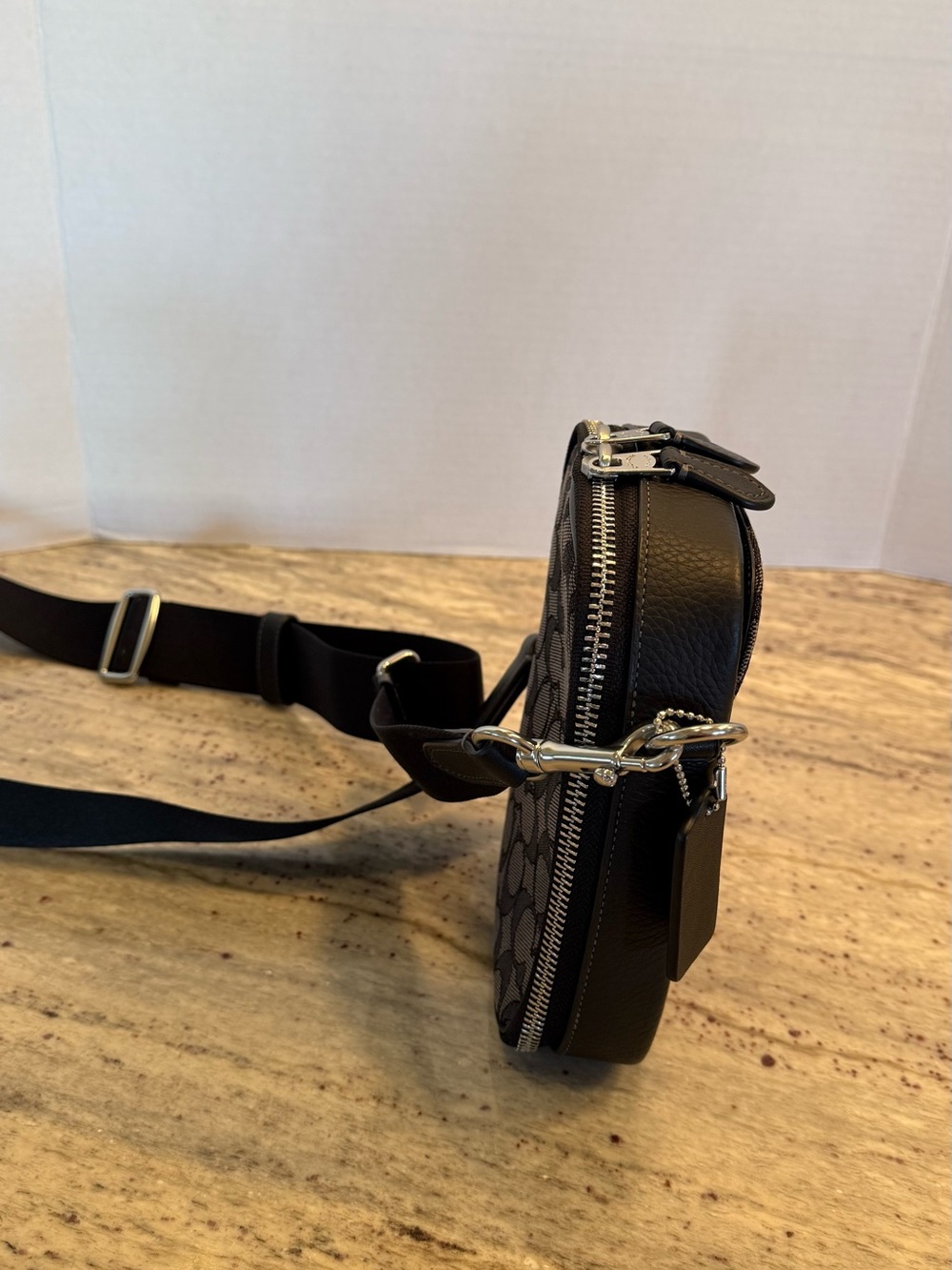 Coach Small Signature Crossbody in Black/Charcoal - Picture 10 of 11